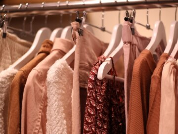 Clothes 3987460 1920